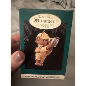 Hallmark Keepsake Christmas Ornament 1994 Holiday Pursuit Detective Bear